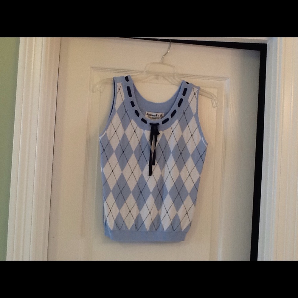Sleeveless Knit Top